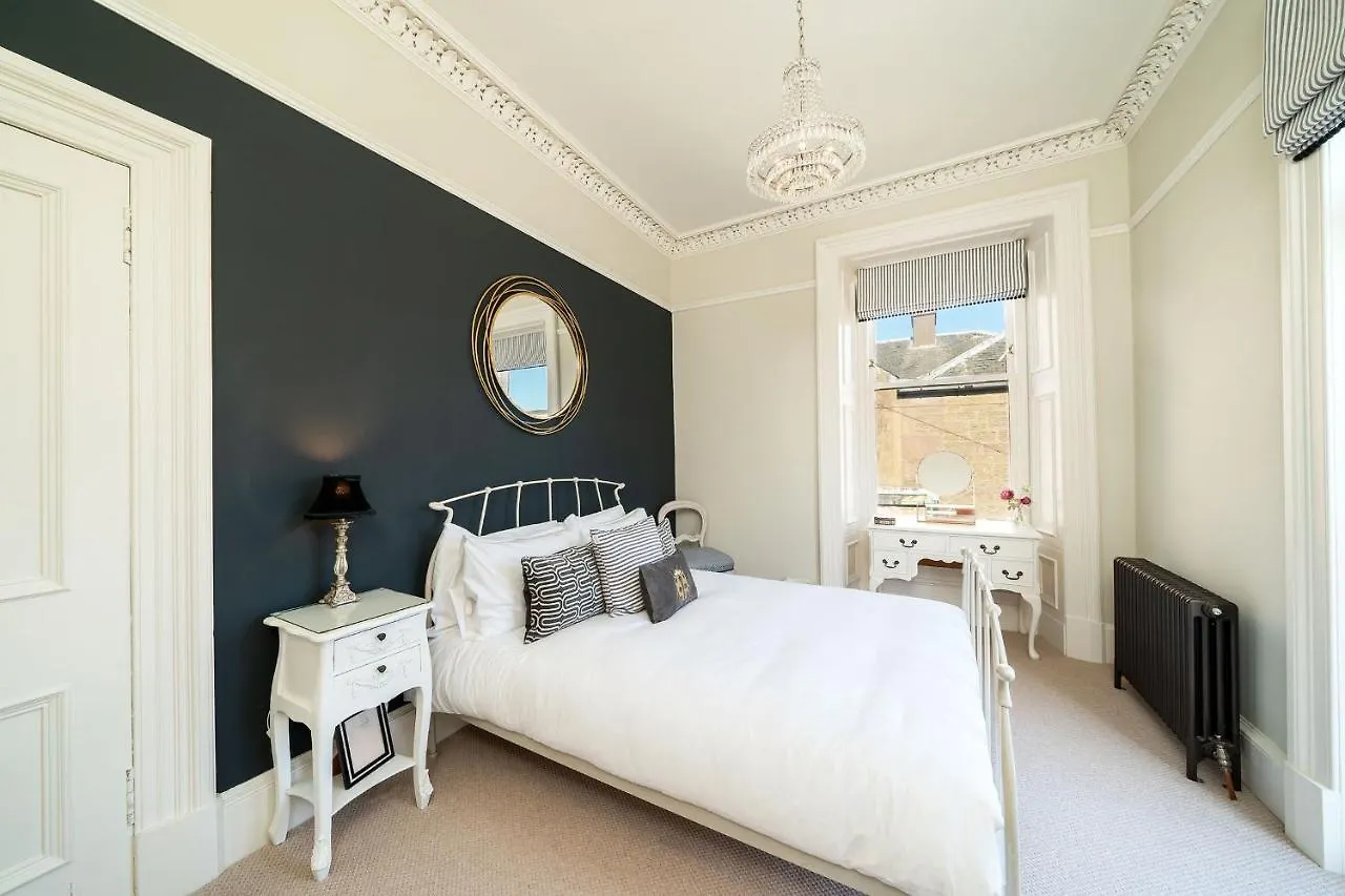 Villa By The Sea Broughty Ferry 0*,